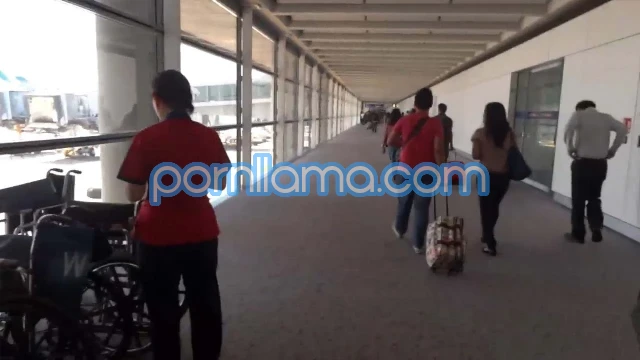 Manila To Hong Kong Flight Footage Diary, Hong Kong Asian Sex Diary