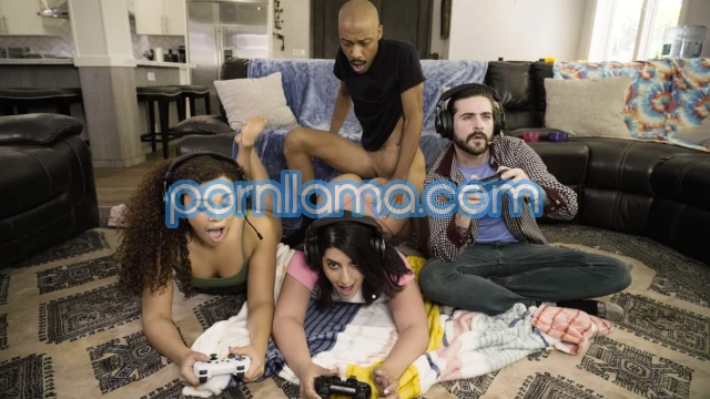 Reality Kings Short.2024.04.17.Co-op Mode Fuck for Gamer Girls.XXX.720p